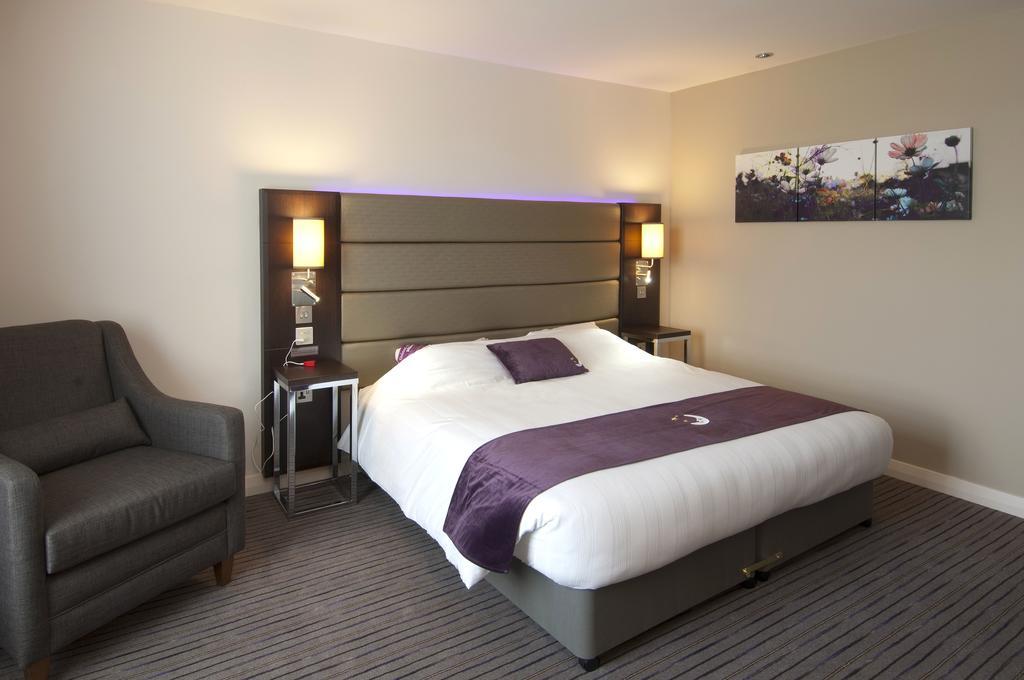 Premier Inn Lancaster Exterior photo